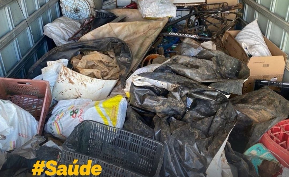 Ação Da Vigilância Sanitária Recolhe Aproximadamente 2 Toneladas De Lixo
